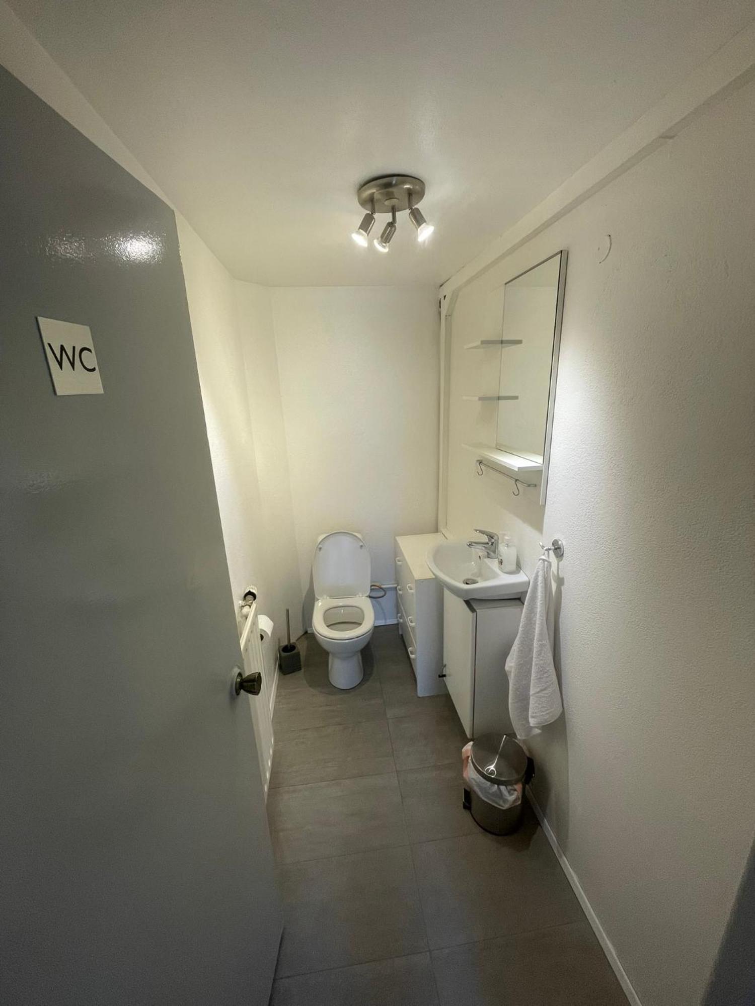 Kirkjufell Basement Apartment 그런다포르두 외부 사진