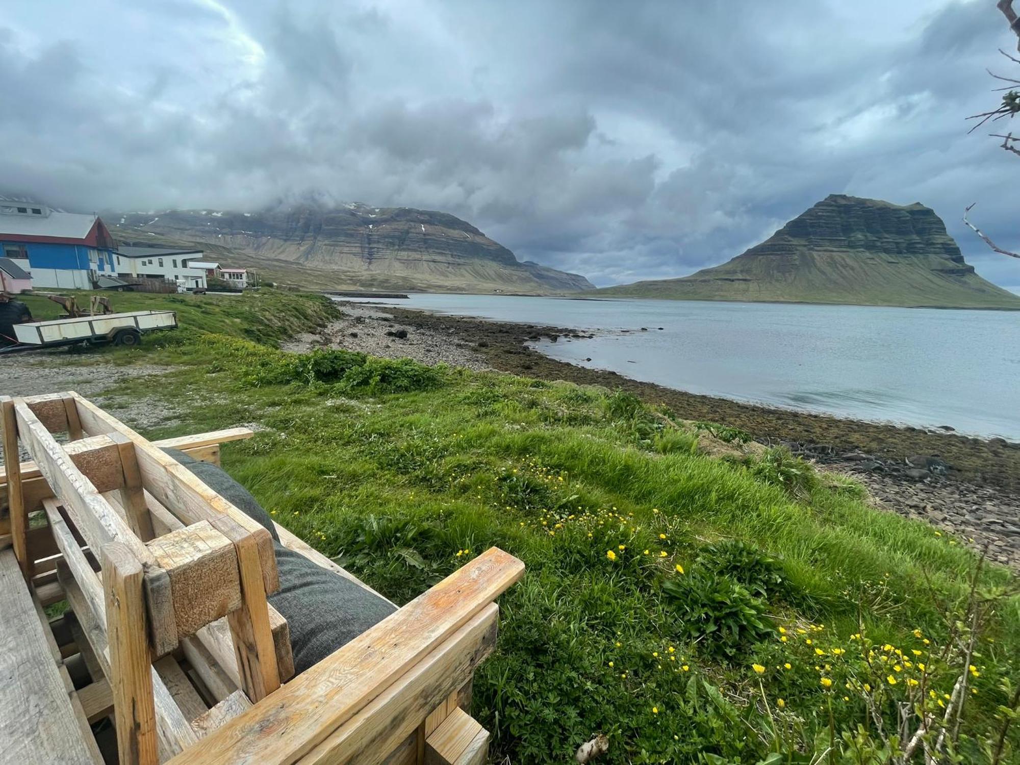 Kirkjufell Basement Apartment 그런다포르두 외부 사진